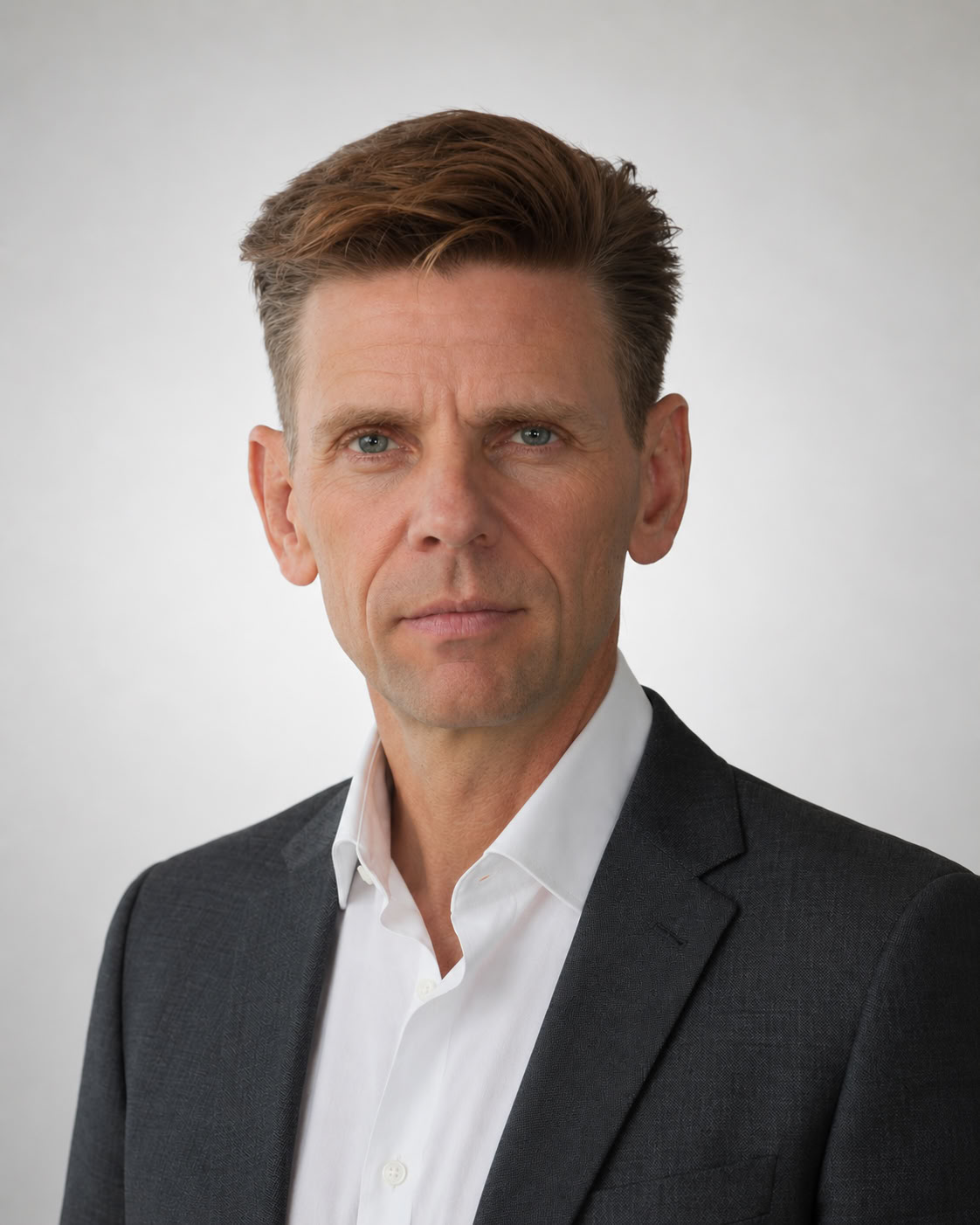 Home - Thorsten portrait 001